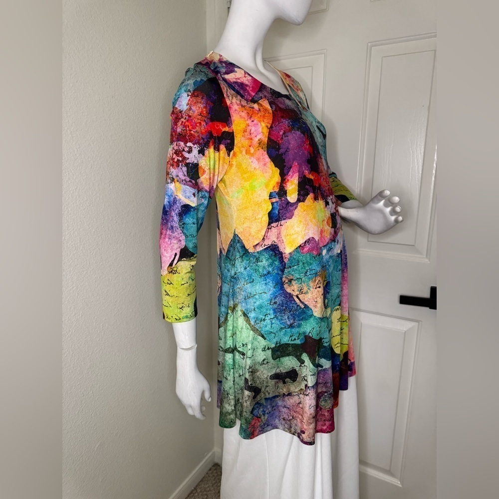 Amma Colorful Abstract Long Sleeve Tunic Size Medium. I#54 - Picture 6 of 9
